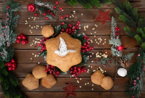 Star shaped Christmas bread